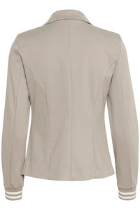 Kinnie Blazer