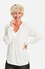 Load image into Gallery viewer, Amber Blouse LS