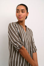 Load image into Gallery viewer, KAstridy Blouse