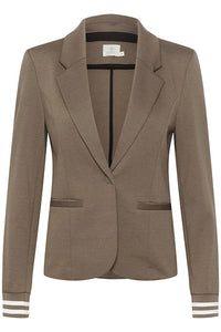 Kinnie Blazer