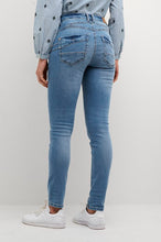 Load image into Gallery viewer, Amalie Jeans Shape fit