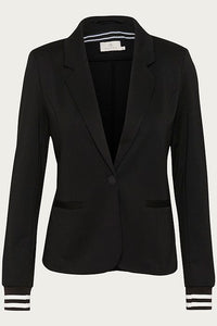 Kinnie Blazer
