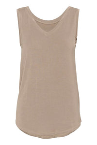 CUpoppy VO-neck Tank Top.