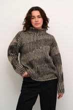 Load image into Gallery viewer, KArafi Knit Pullover