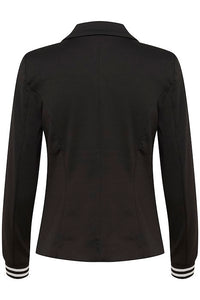 Kinnie Blazer