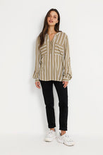 Load image into Gallery viewer, KAbabara Blouse