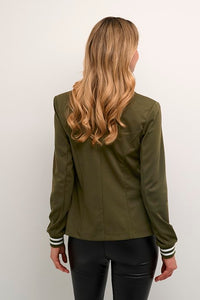 Kinnie Blazer