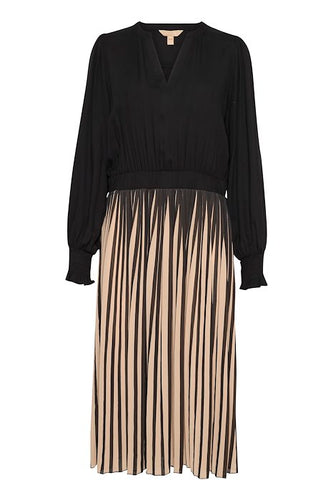 CUcarly V-neck Dress