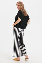 Load image into Gallery viewer, KAamber Stanley