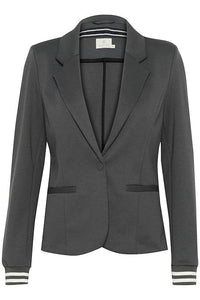 Kinnie Blazer