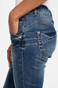 Amalie Jeans Shape fit